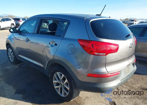2015 Kia Sportage Lx z USA, uszkodzony, nr VIN KNDPBCAC2F7687632